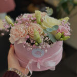 Cvijeće u kutiji - Flower box - mix cvijeća u nježnim tonovima